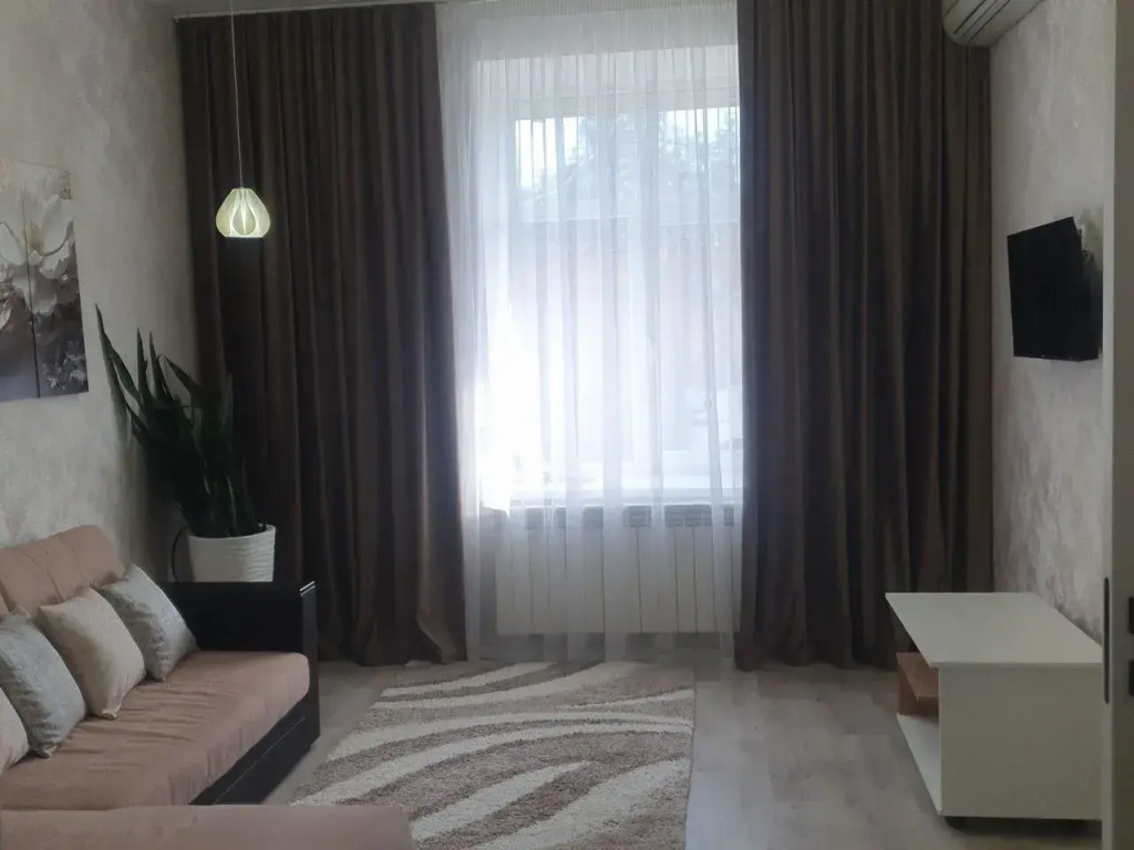 Квартира На Луначарского 3