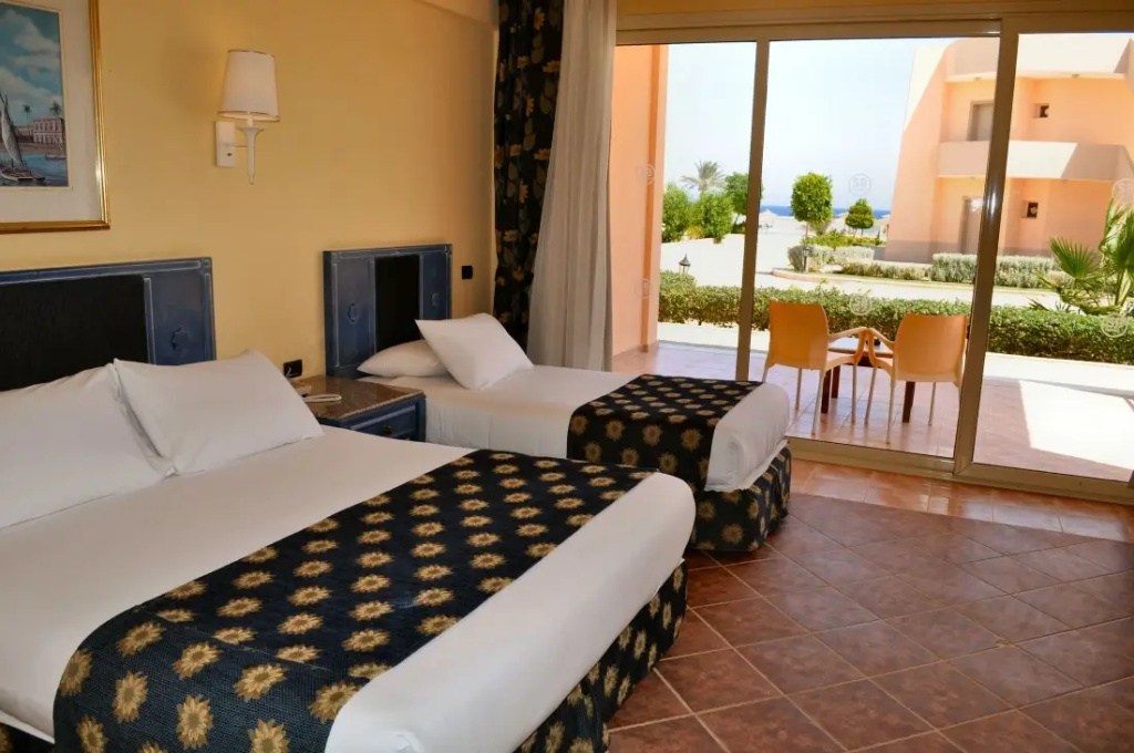 Shoni Bay Resort