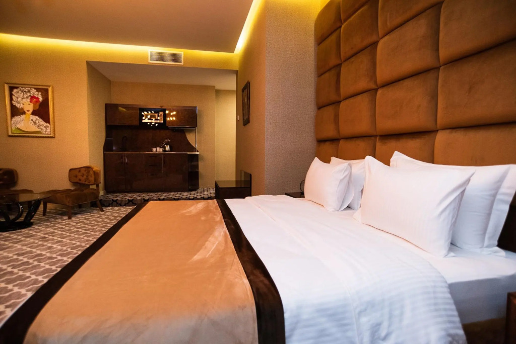 Gallery Art Hotel