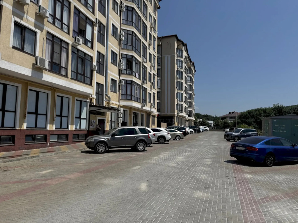 Квартира 569 с Видом на Горы в Тихом Районе