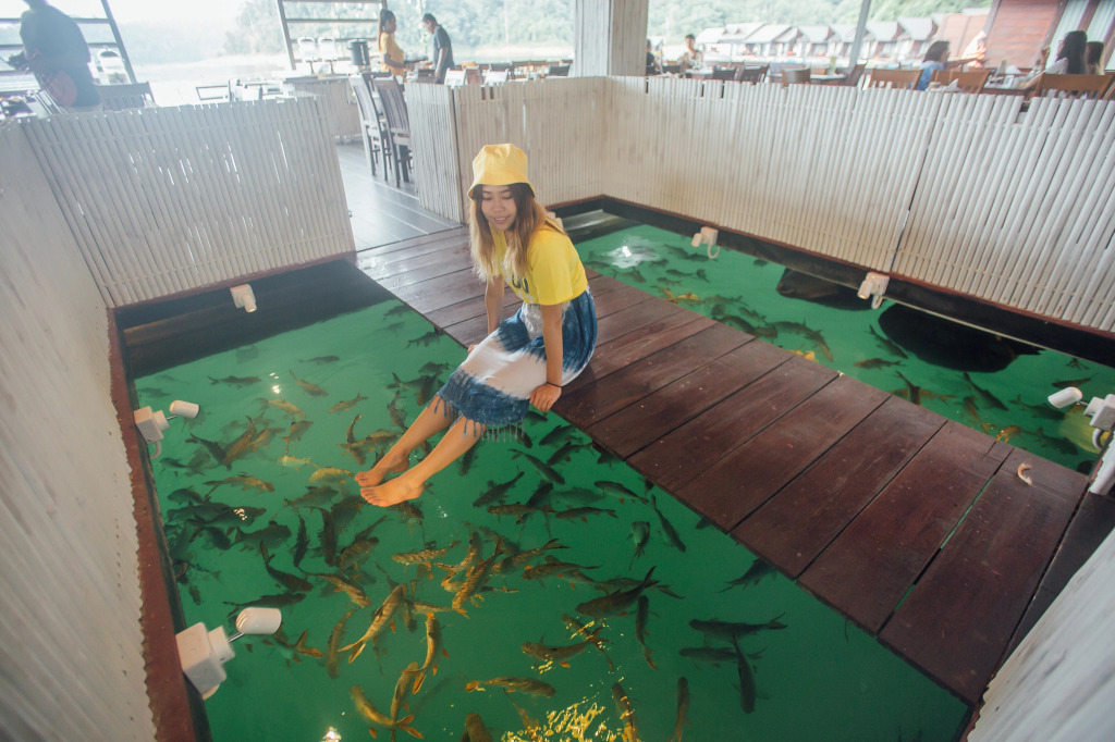 500 Rai Floating Resort