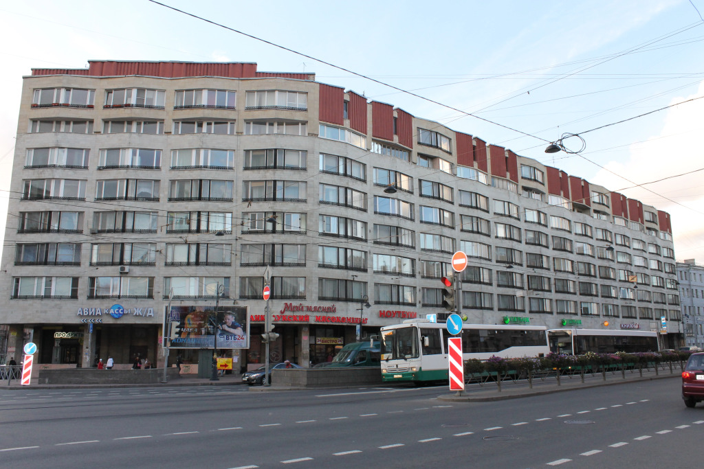 Квартира PiterFlat на Лиговском 105