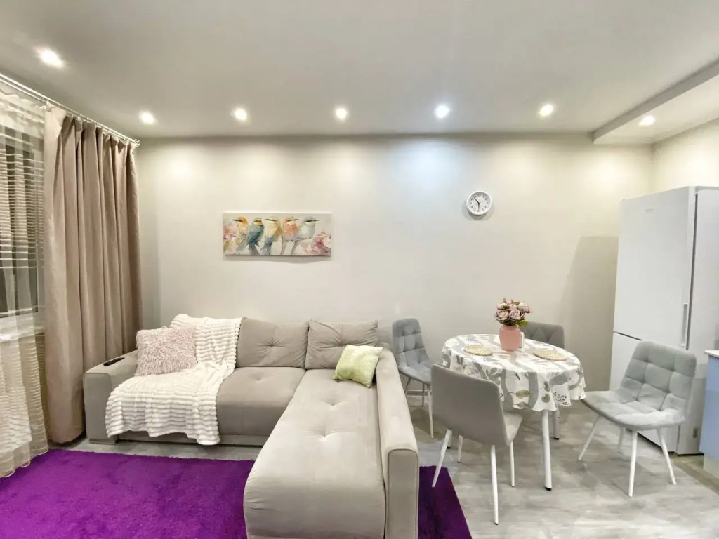 Квартира 1к квартира Есенина 4