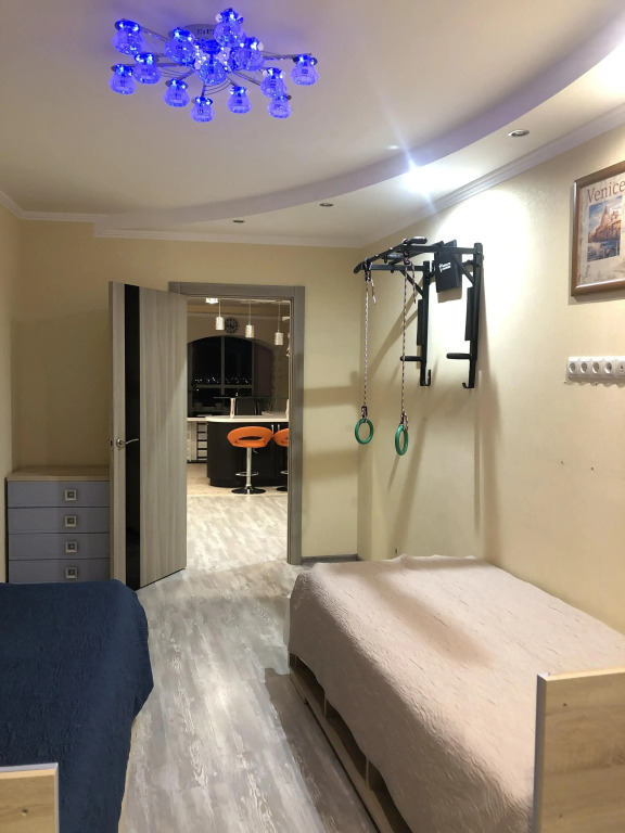 Квартира 4-к. , 100 м², 6 Кроватей