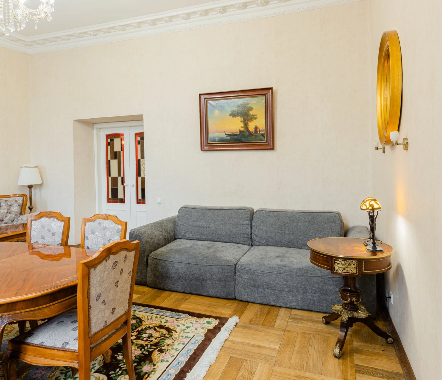 Апартаменты SpbStay Вознесенский 3/5
