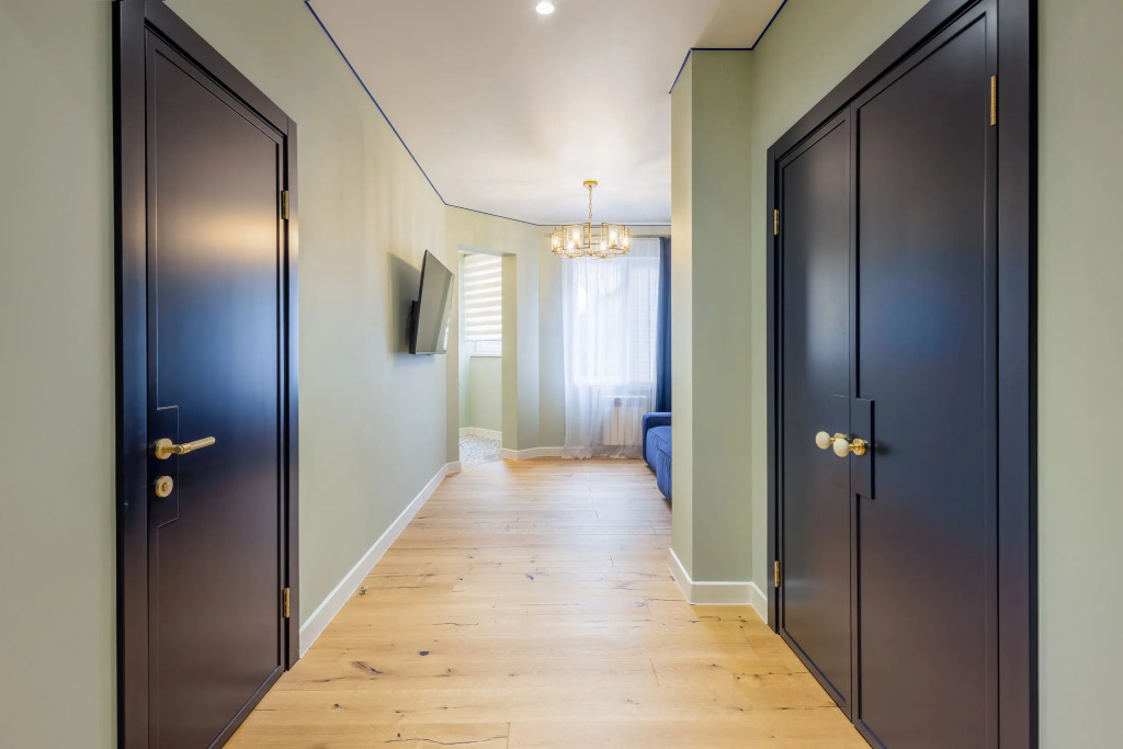 Квартира MyHomeYourHome на Невской 19