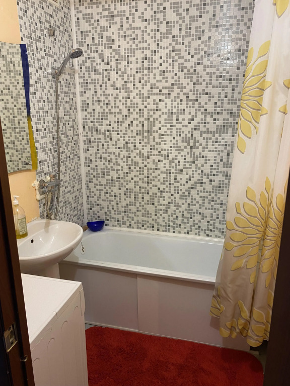 Квартира Трехкомнатная