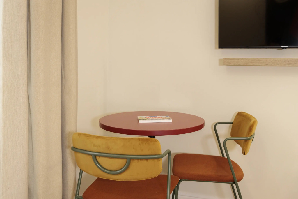 Blume Cruz Suites