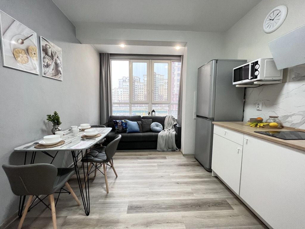 Квартира Крымской Весны 5