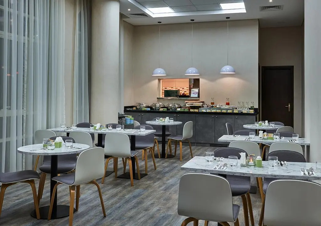 TIME Express Hotel Al Khan