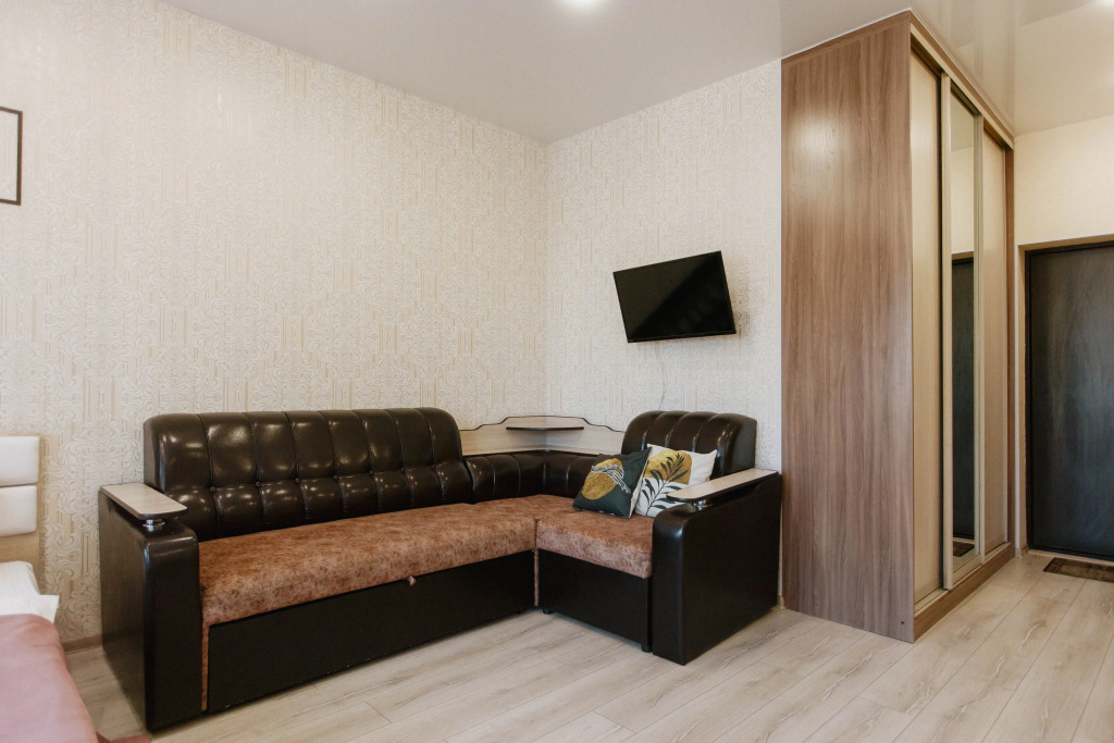 Квартира студии Be Home на Мадьяр