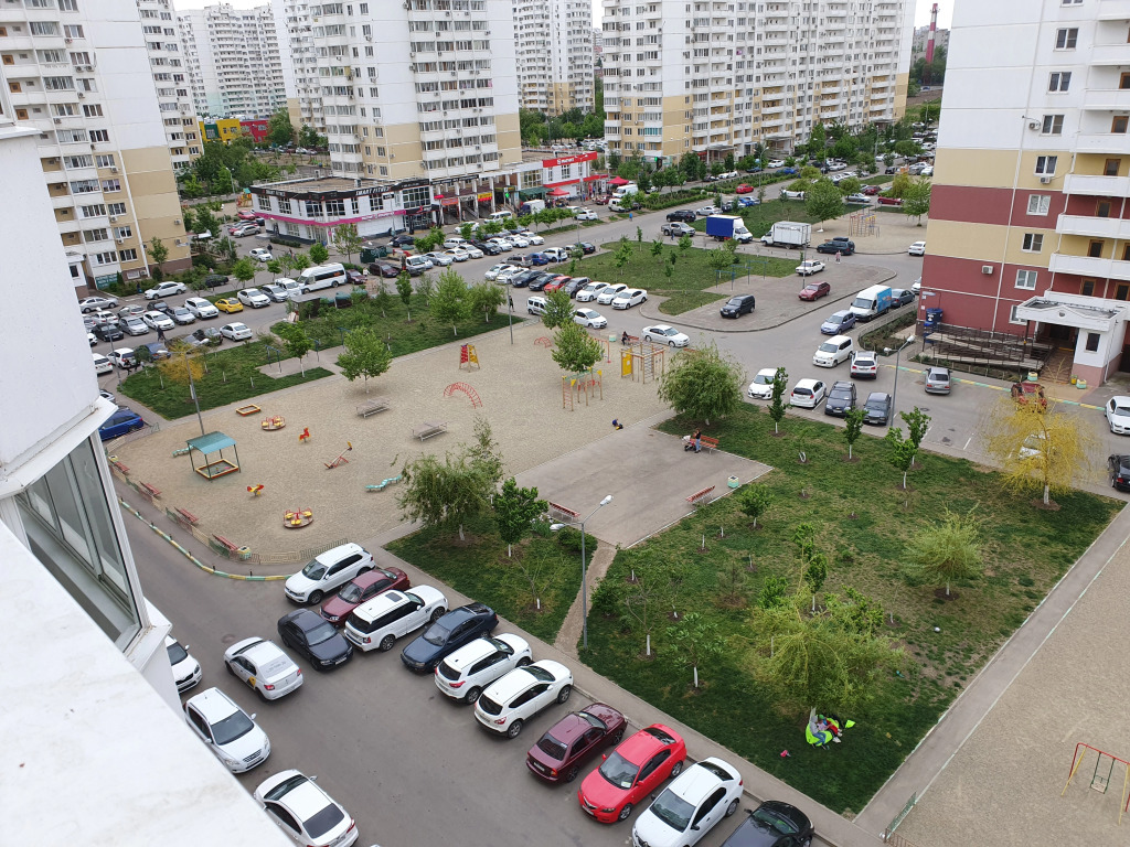 Квартира с балконом на Котлярова