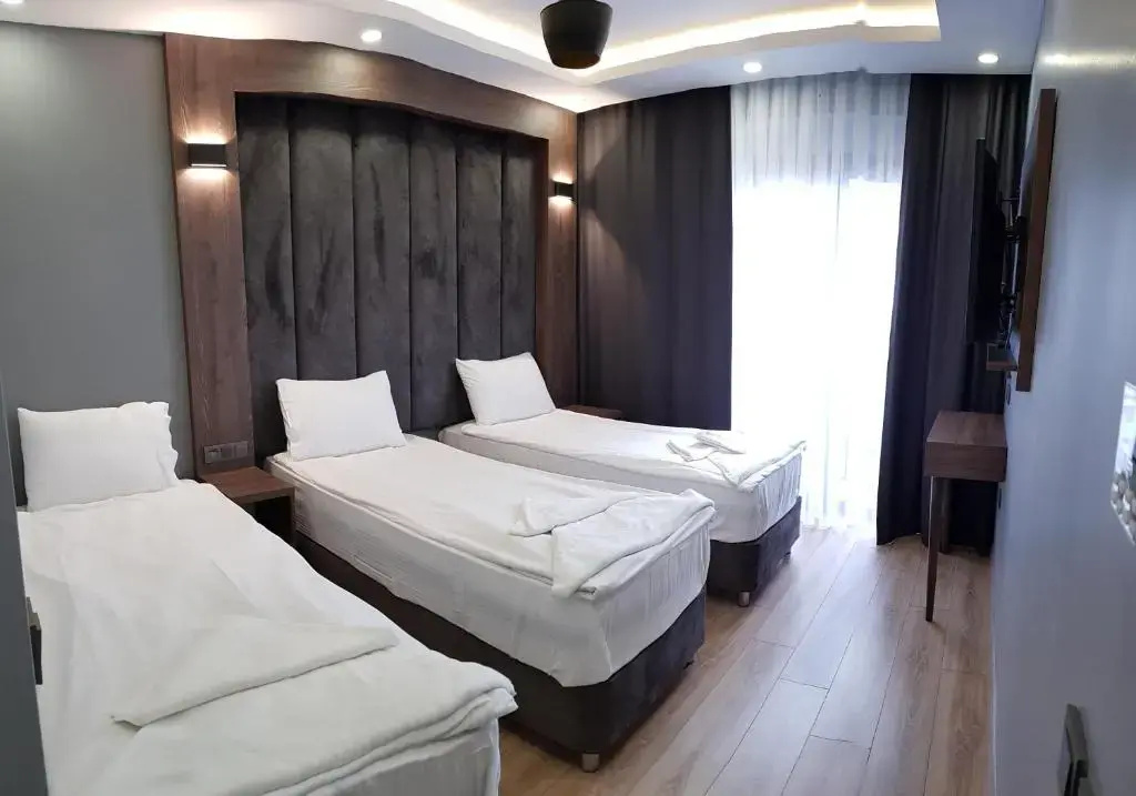 Basilissis Hotel