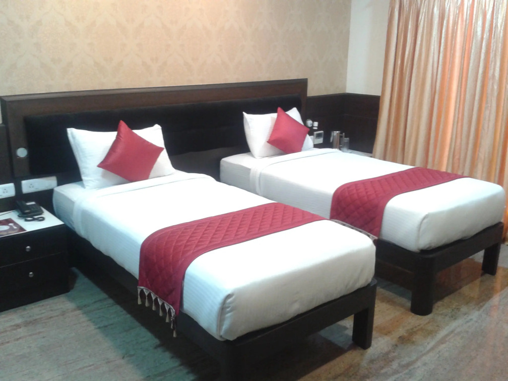 Hotel Sumi Palace