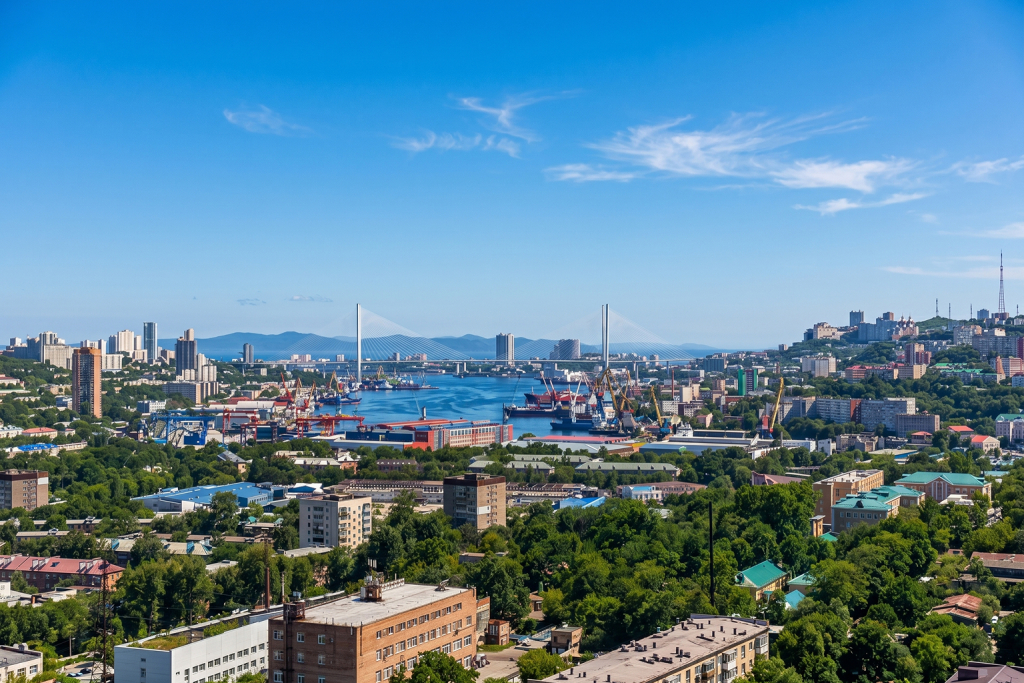 Квартира Уютная студия с Видом на Золотой Мост