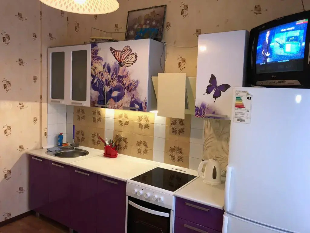 Квартира Трехкомнатная у горы Олимпийская 75