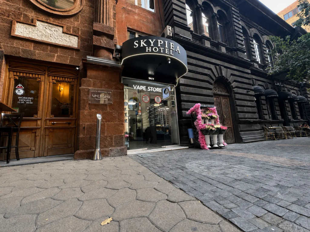 Skypiea Hotel