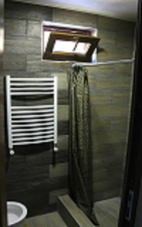 Teonas Guest House