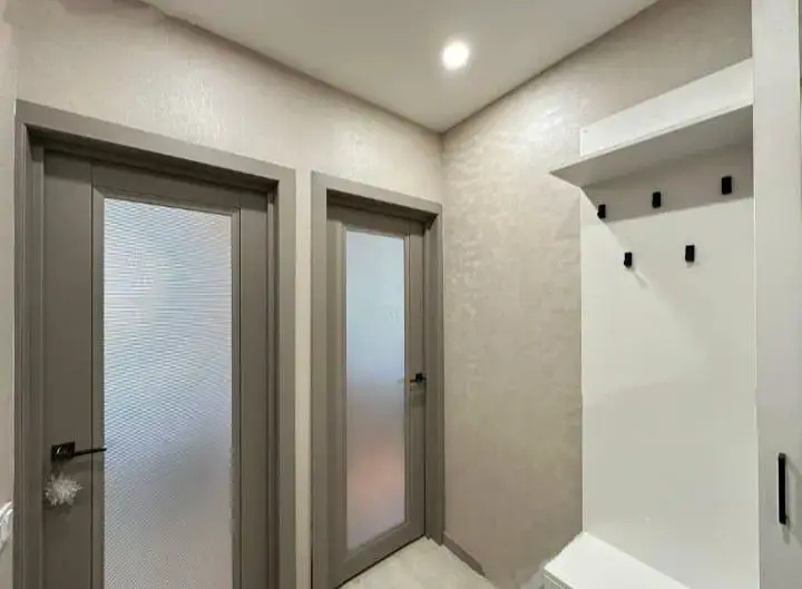 Dom Khelgi Flat