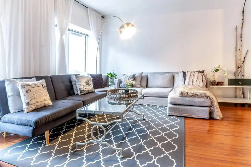 Petit Home Apartments