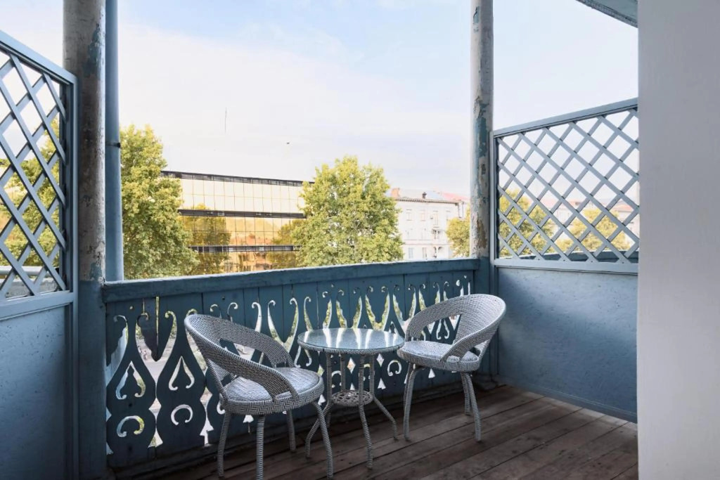 Blue Balcony Hotel