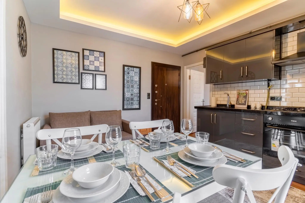 Umut Apartments