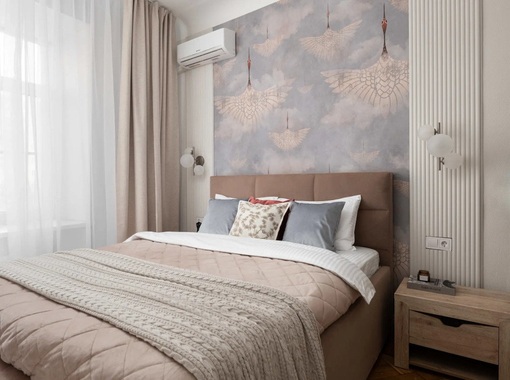 Квартира GM Apartments Четверка на Патриках в вишнёвых тонах