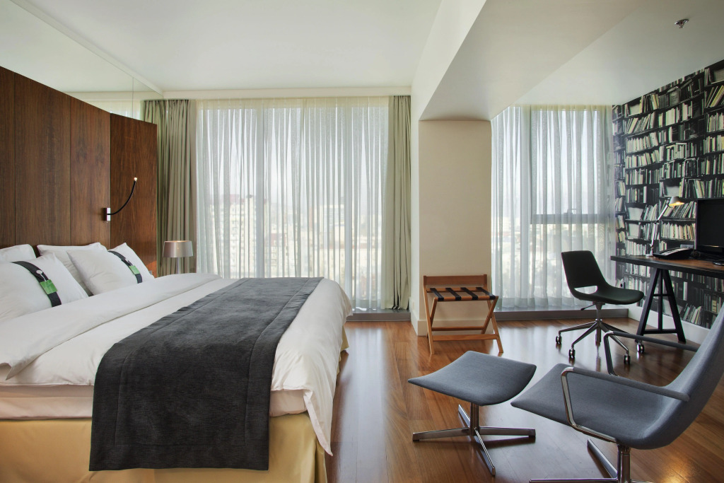 Holiday Inn Тбилиси