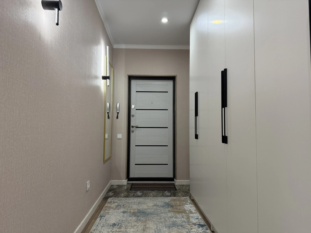 Квартира Raimbek 20 residence & питьевая вода