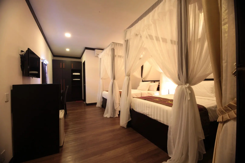 Legacy Resort