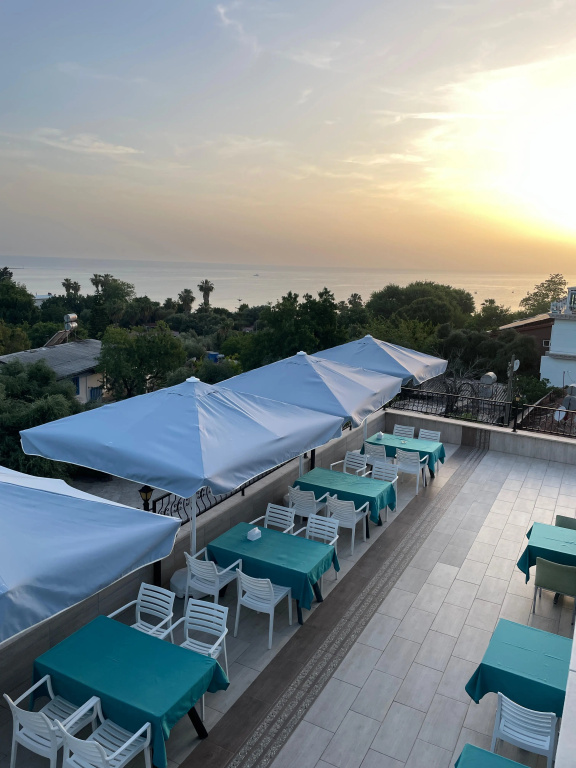 Beachway Hotel