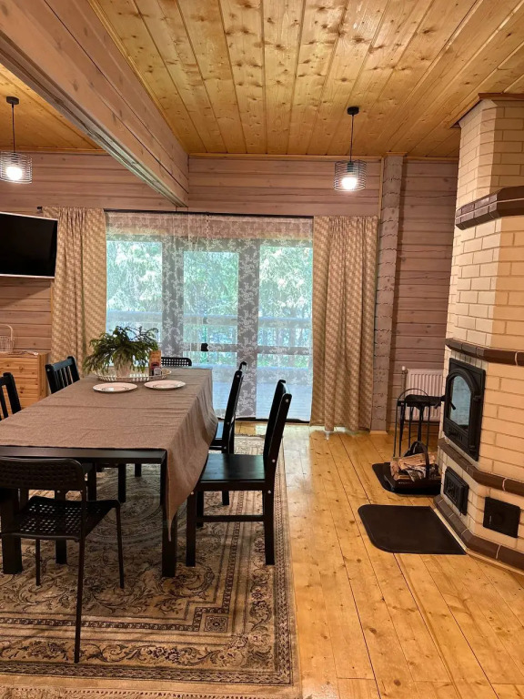 Comfort Lodge