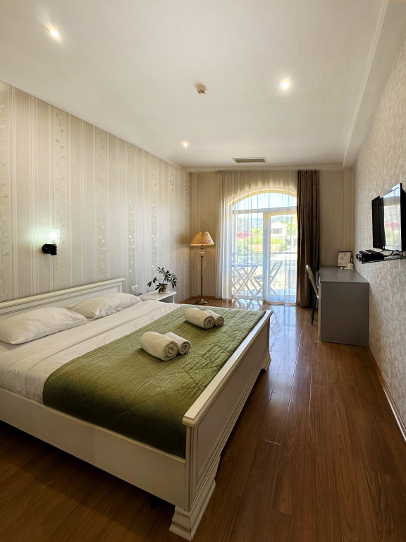 Отель Granada Hotel and Restaurant