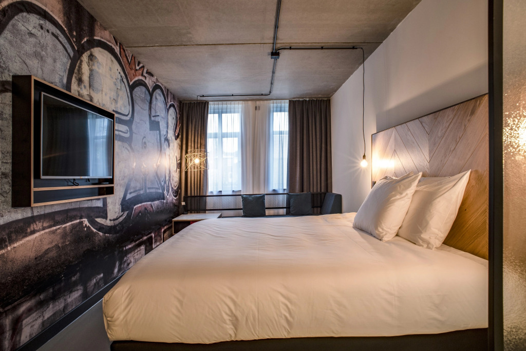 Hotel the Match