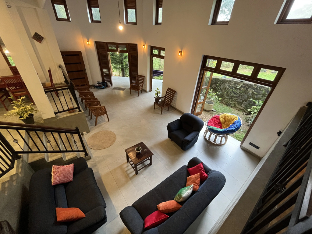 Villa Dinoos- Weligama