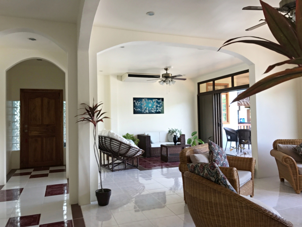 Edgewater Dive & Spa Resort