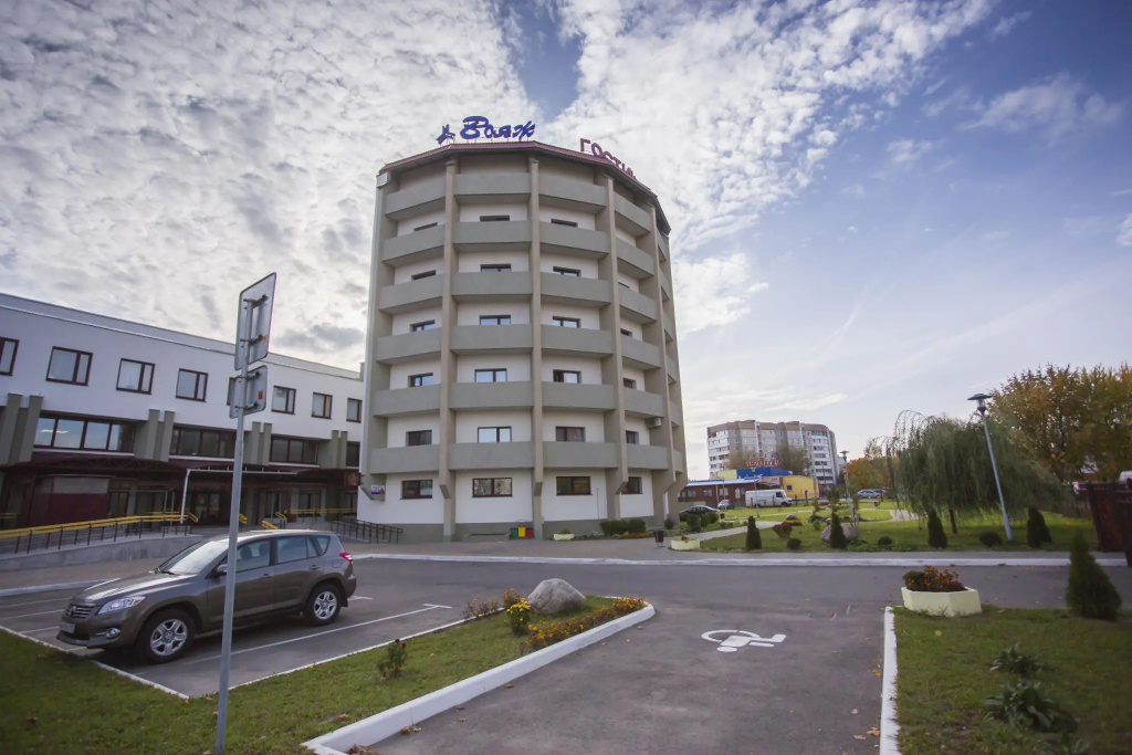 Отель Вояж