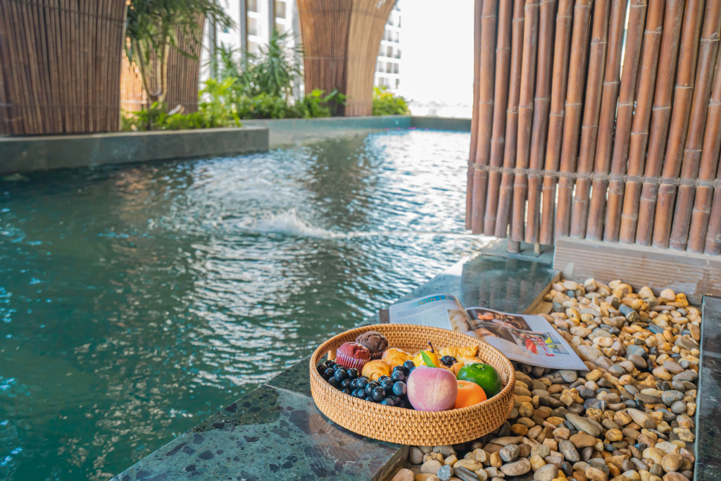 Отель The Signature Nha Trang