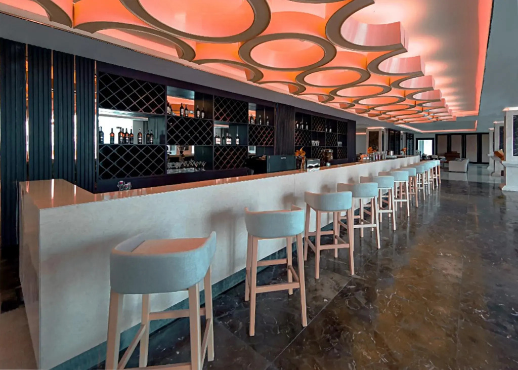 Отель Orson Hotel & Resort Con Dao