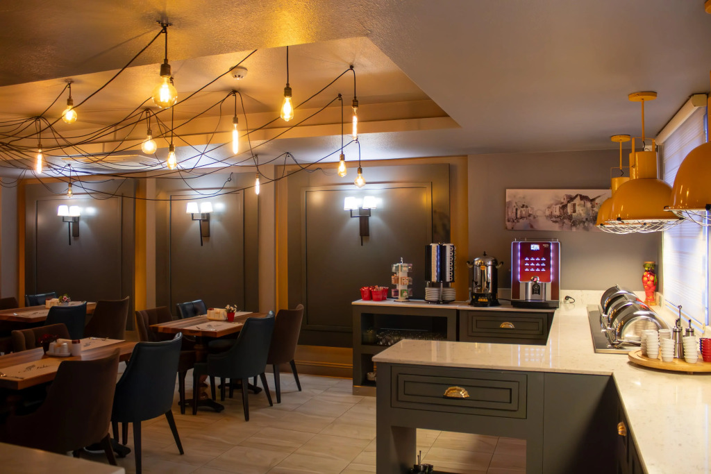 Hotel Zade