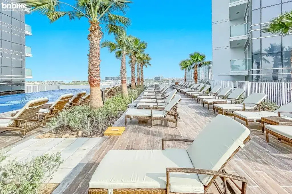 Апартаменты bnbmehomes | Chic Studio in Damac Hills-2807