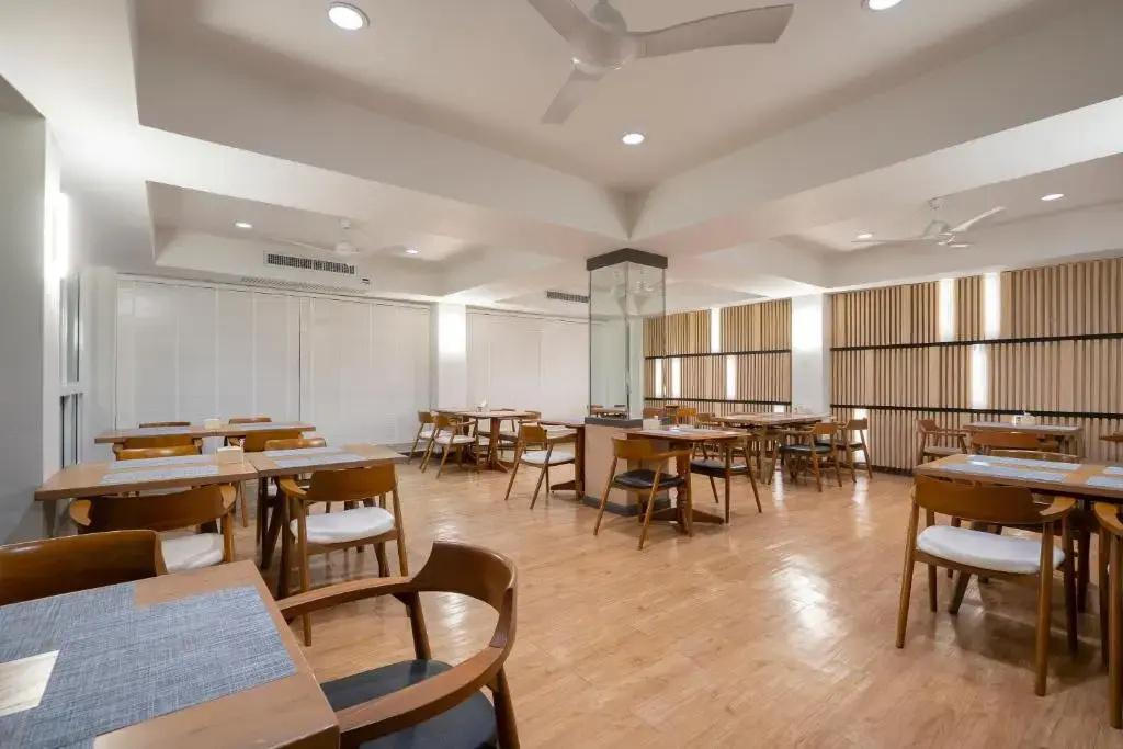 The Green Park Resort