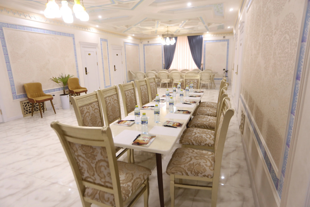 Отель Bibihojar