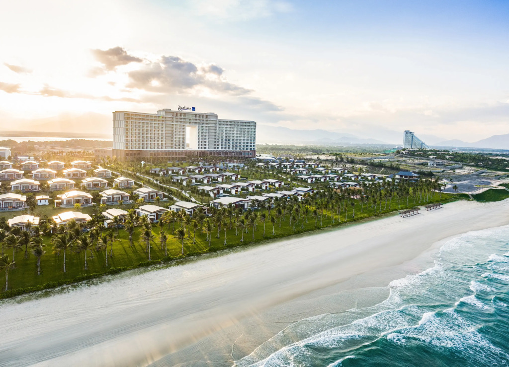 Курортный отель Radisson Blu Resort Cam Ranh
