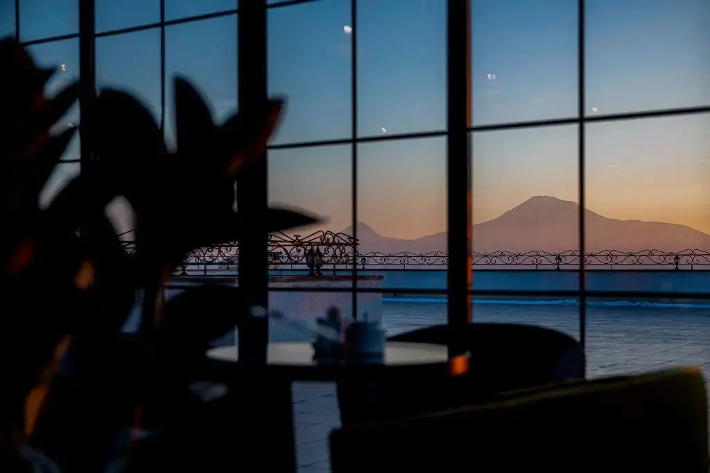 14 Floor Hotel