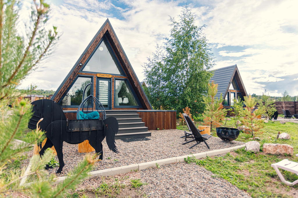 Hut house