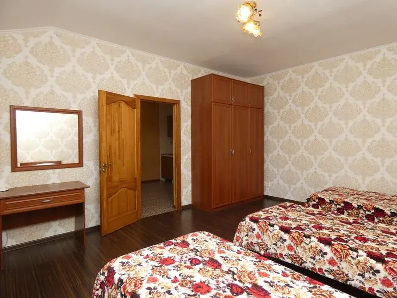 Na Yug U Chyornogo Morya Guest House
