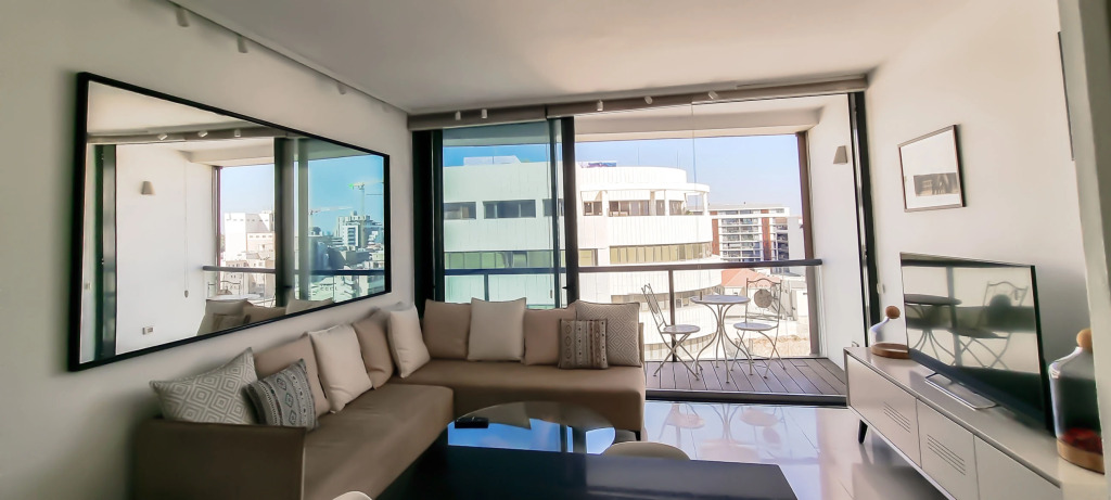 Апартаменты Brand New 2 Bdr Apartment Florentine #TL30