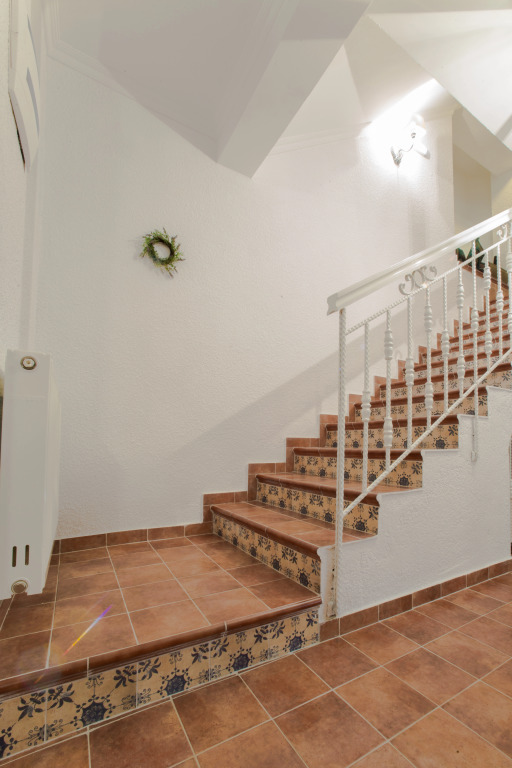 Вилла Toroni Luxury Villas- White Villa
