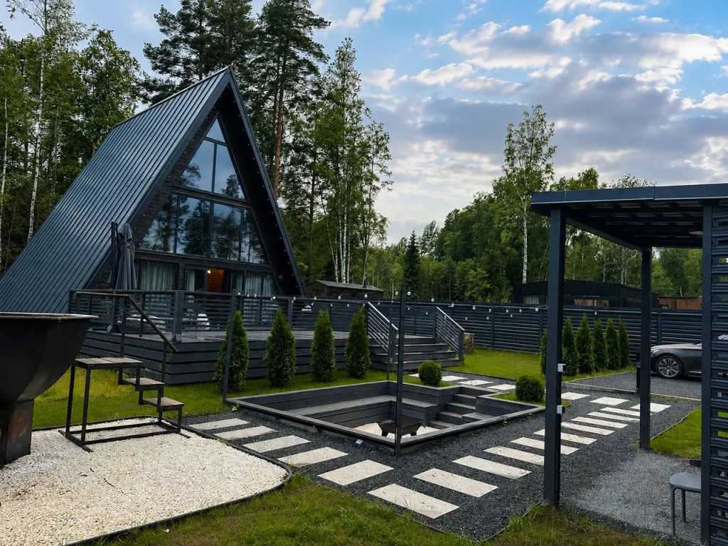 Частный дом A-frame Ванхейм с сибирским чаном